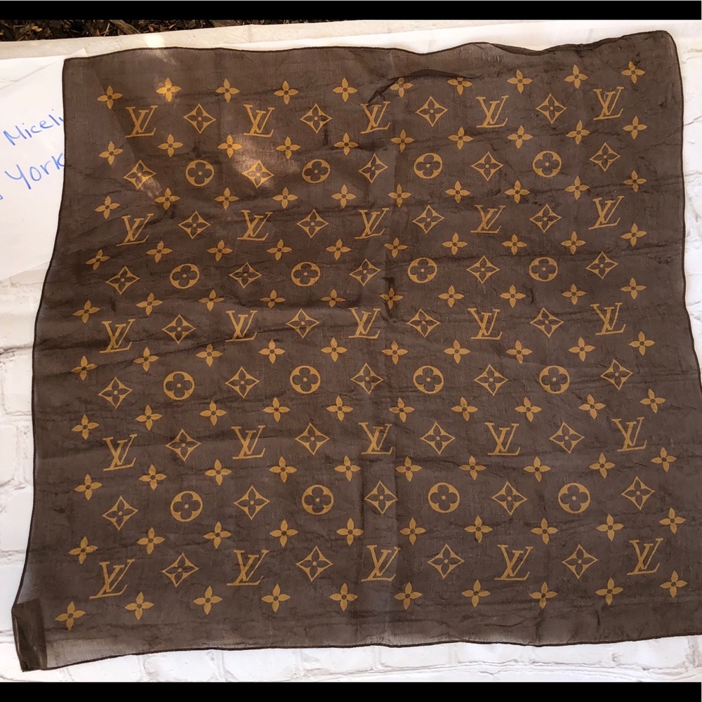 Authentic Louis Vuitton Bandeau